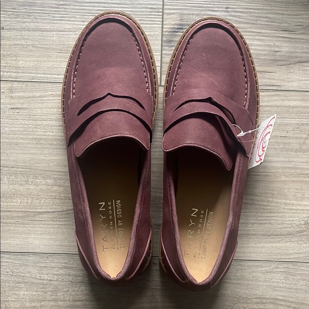 Taryn Rose Brown Loafers Slip-Ons
